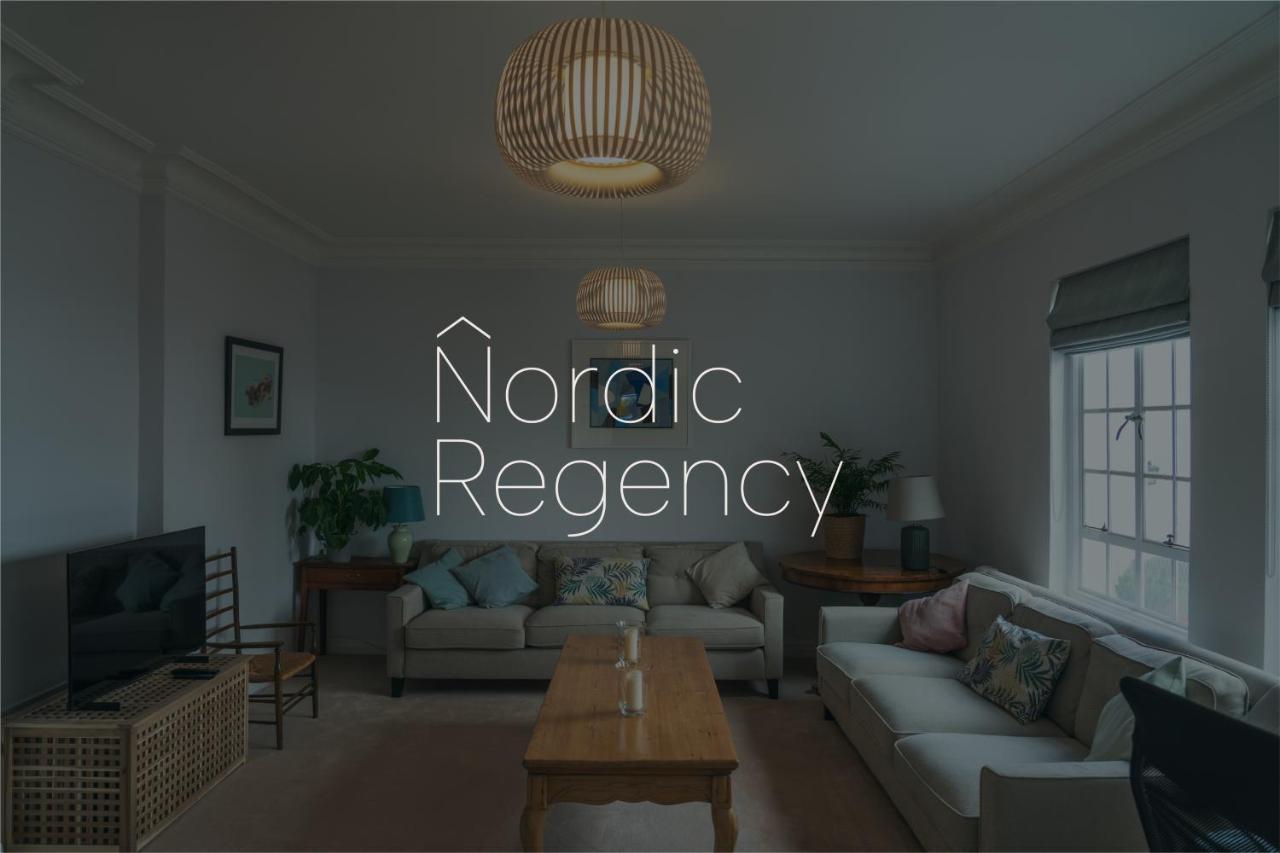 Nordic Regency Apartment Cheltenham Exterior photo